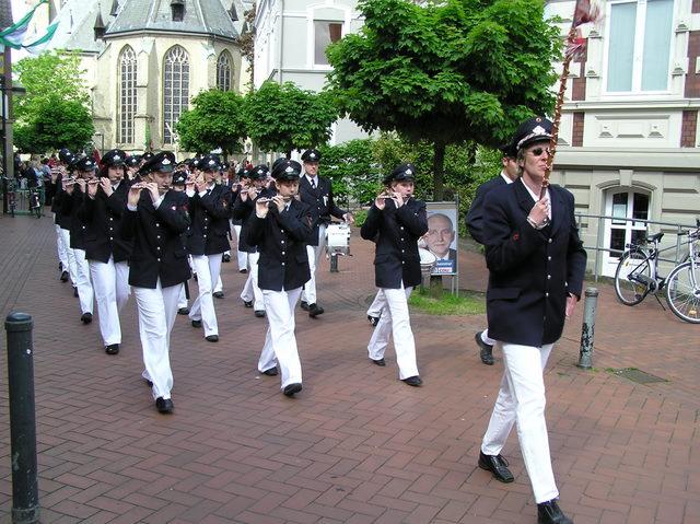 05a_so 33 Kirchg.jpg